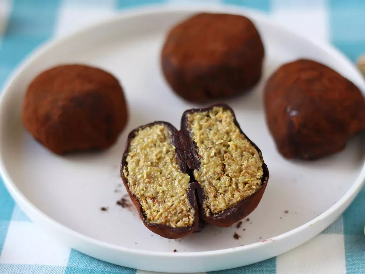 Dubai chewy cookies: het virale recept voor met pistache en kadaïf gevulde mochi - foto 5