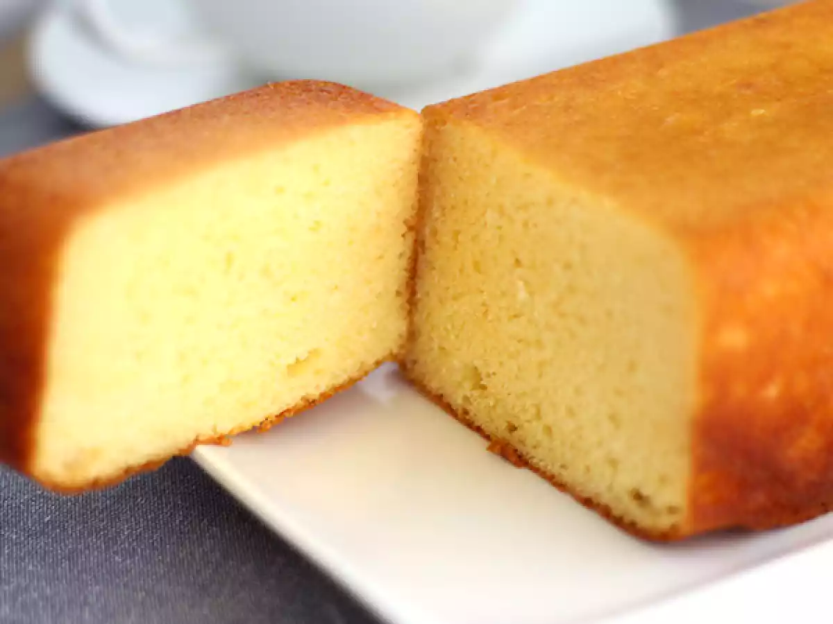 Een heerlijk vochtige cake van gecondenseerde melk - foto 2