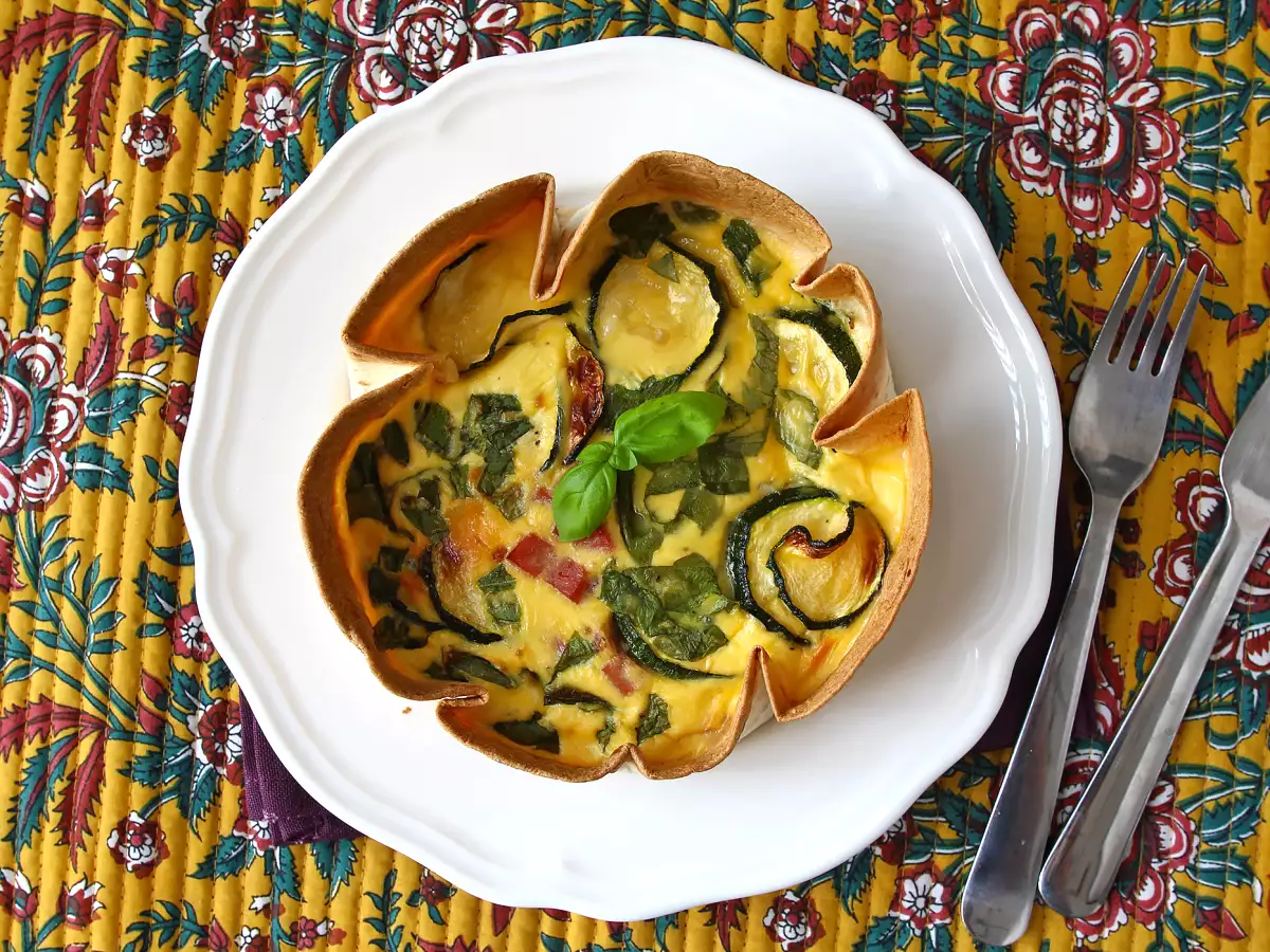 Een quiche zonder deeg met een tortilla? Het kan! Een licht recept dat perfect is voor de zomer! - foto 5