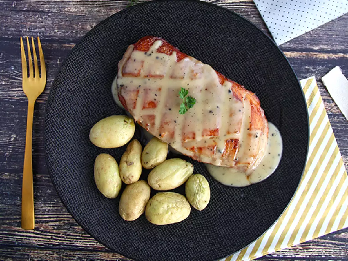 Eendenborst met saus van truffelstukjes - foto 3