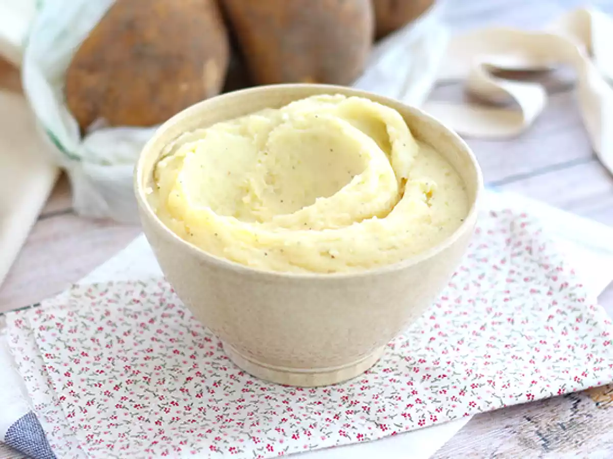 Eenvoudige zelfgemaakte aardappelpuree