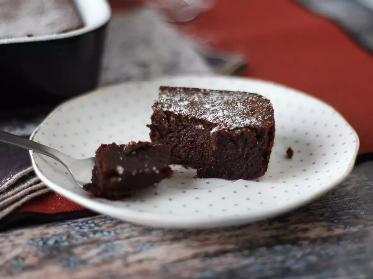 Extra smeuïge chocoladetaart met kastanjecrème: slechts 4 ingrediënten - foto 5