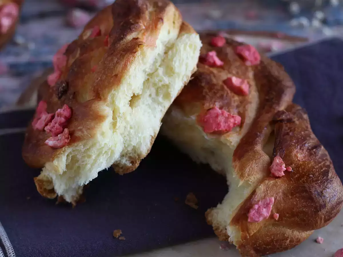 Extra zachte hartvormige briochebroodjes voor Valentijnsdag - foto 4