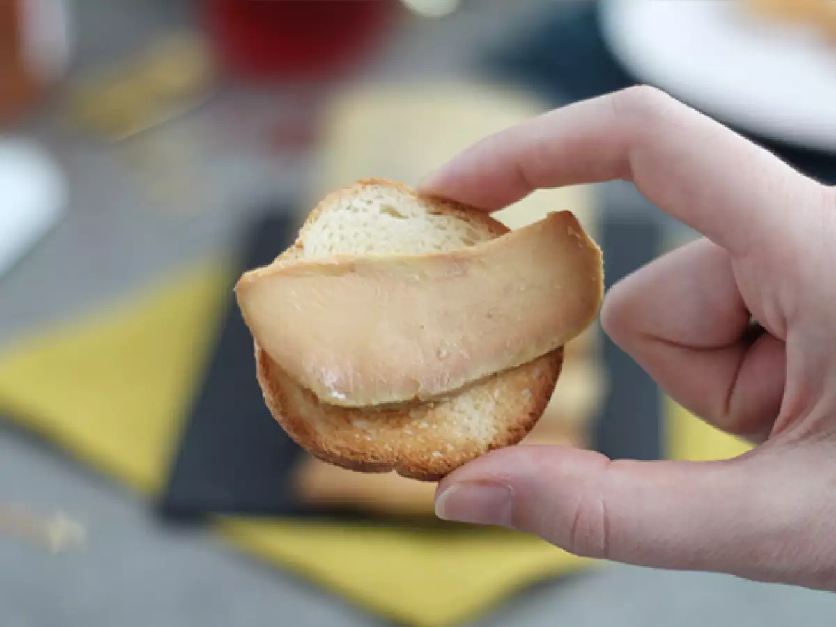 Foie gras gegaard in zout - foto 4