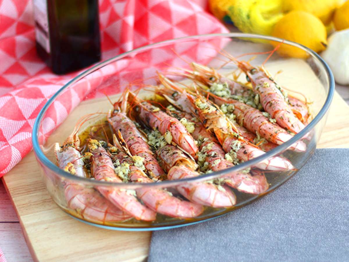 Gamba's uit de oven met knoflook en kruiden