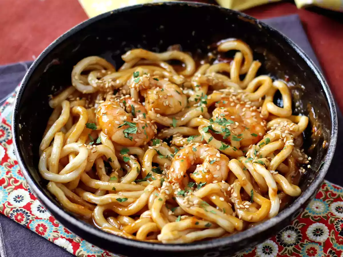 Garnalen udon noedels met pittige pindasaus - foto 5