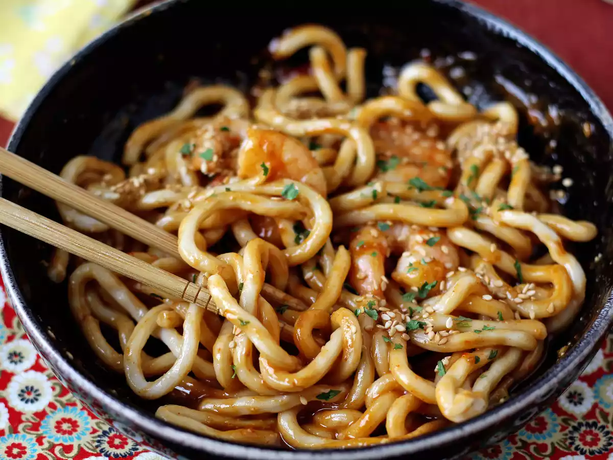 Garnalen udon noedels met pittige pindasaus - foto 7