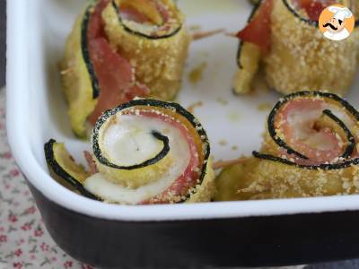 Gebakken courgetterolletjes met ham en scamorza kaas - foto 2