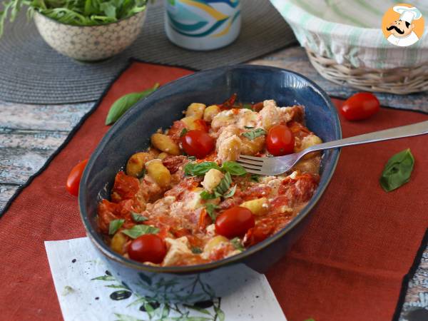 Gebakken feta gnocchi met Airfryer, een supersnel gerecht met kerstomaatjes en feta! - foto 4