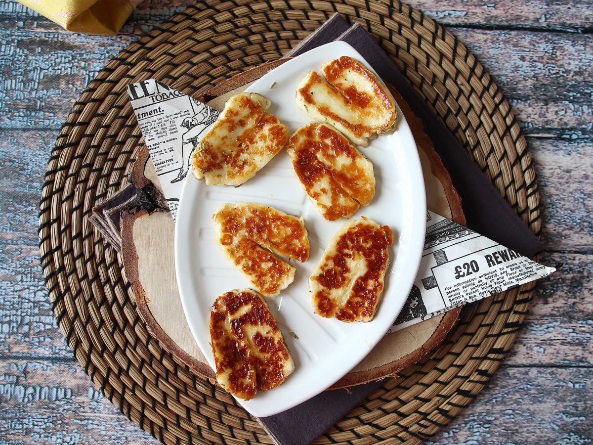 Gebakken halloumi zoetzuur met honing en rozemarijn - foto 5