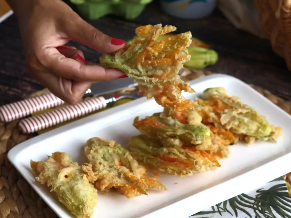 Gefrituurde courgettebloemen: recept voor beslag met bruiswater - foto 3