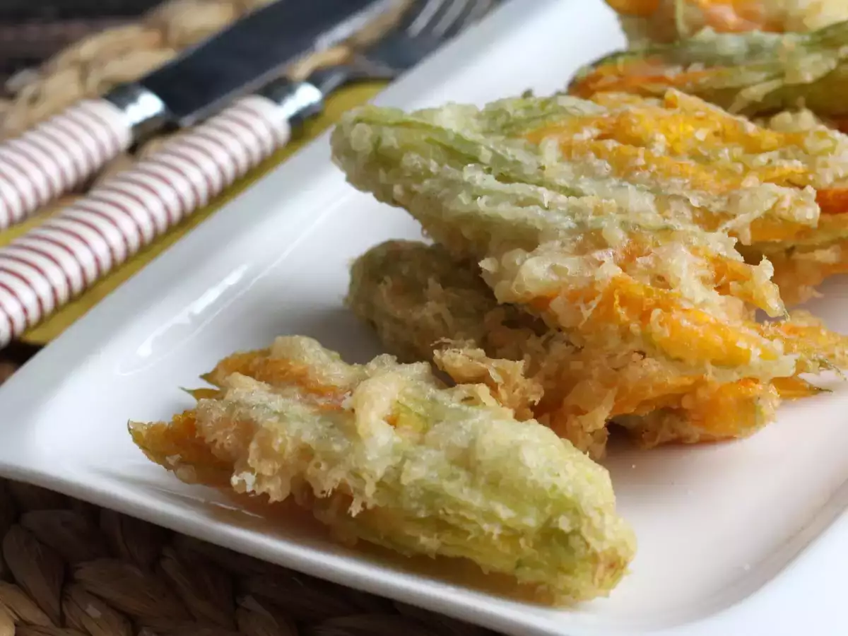 Gefrituurde courgettebloemen: recept voor beslag met bruiswater - foto 5