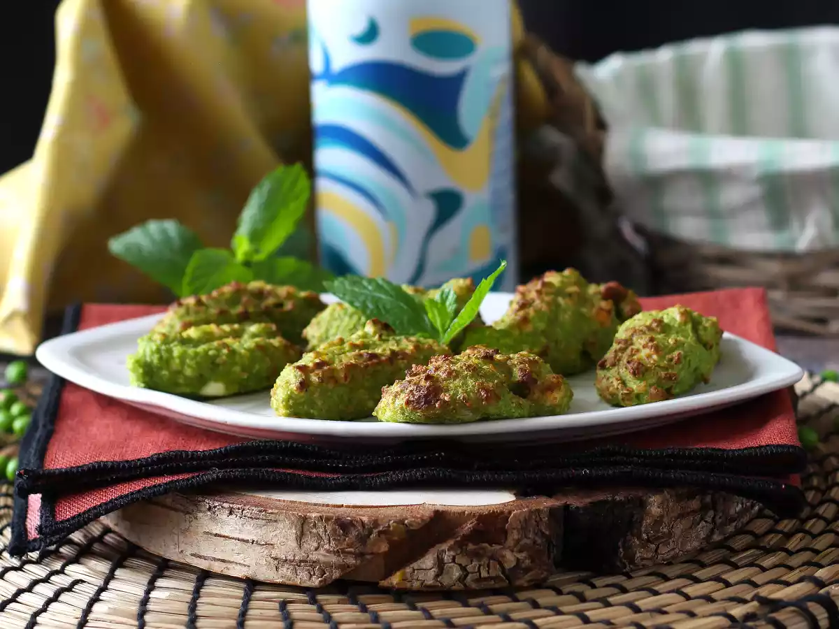 Gehaktballetjes van erwten en feta in de airfryer: lekker en heel snel klaar! - foto 4