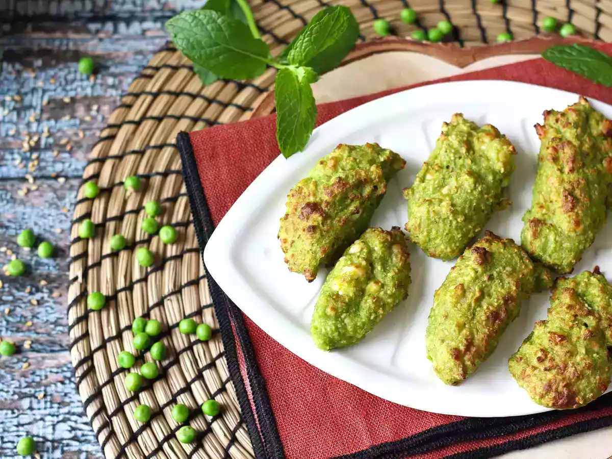 Gehaktballetjes van erwten en feta in de airfryer: lekker en heel snel klaar! - foto 5