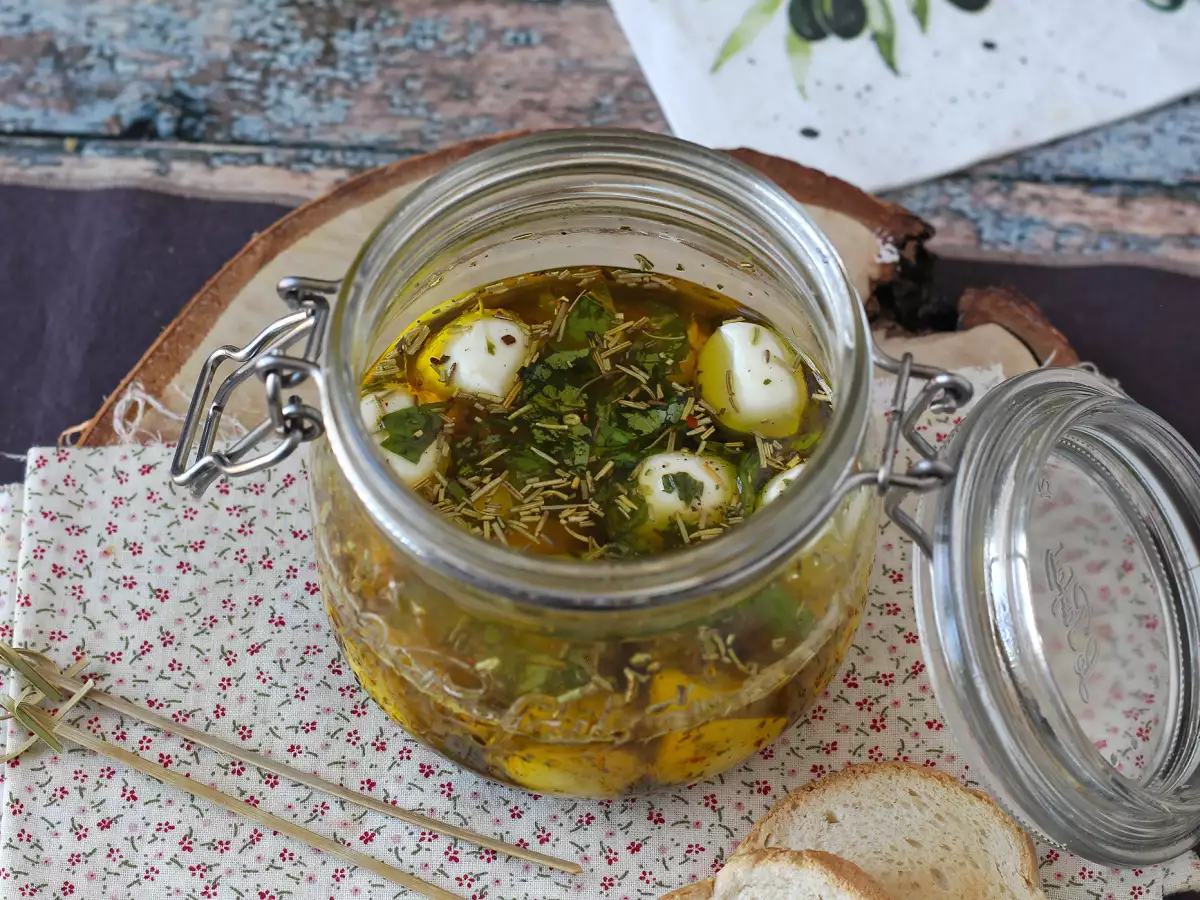 Gemarineerde mozzarellabolletjes voor bij de borrel of in een salade! - foto 7