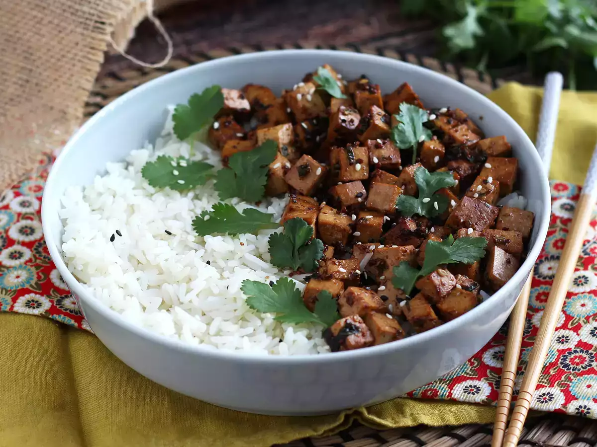 Gemarineerde tofu met sojasaus