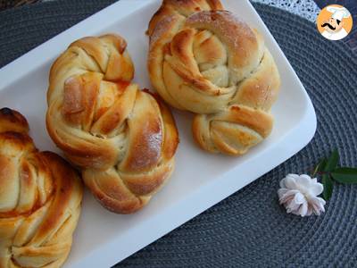 Gevlochten abrikozen brioches - foto 2