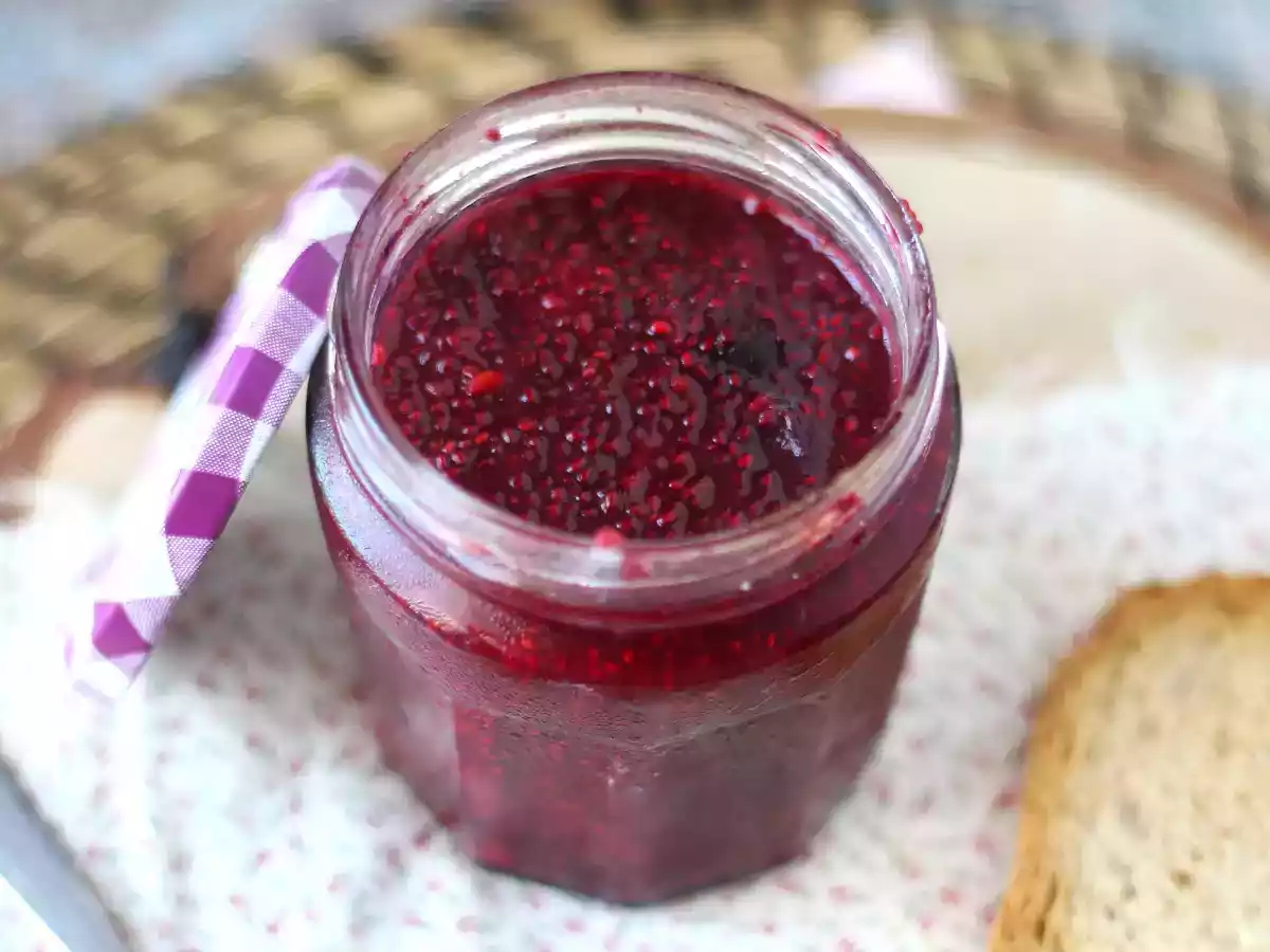 Gezonde jam met bessen en chiazaadjes - foto 3