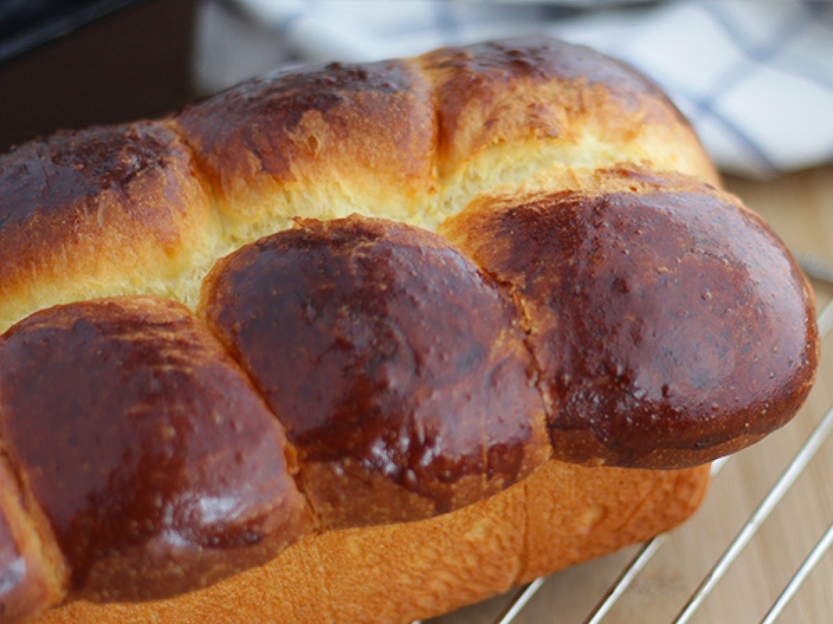 Goudkleurige en luchtige brioche - foto 4