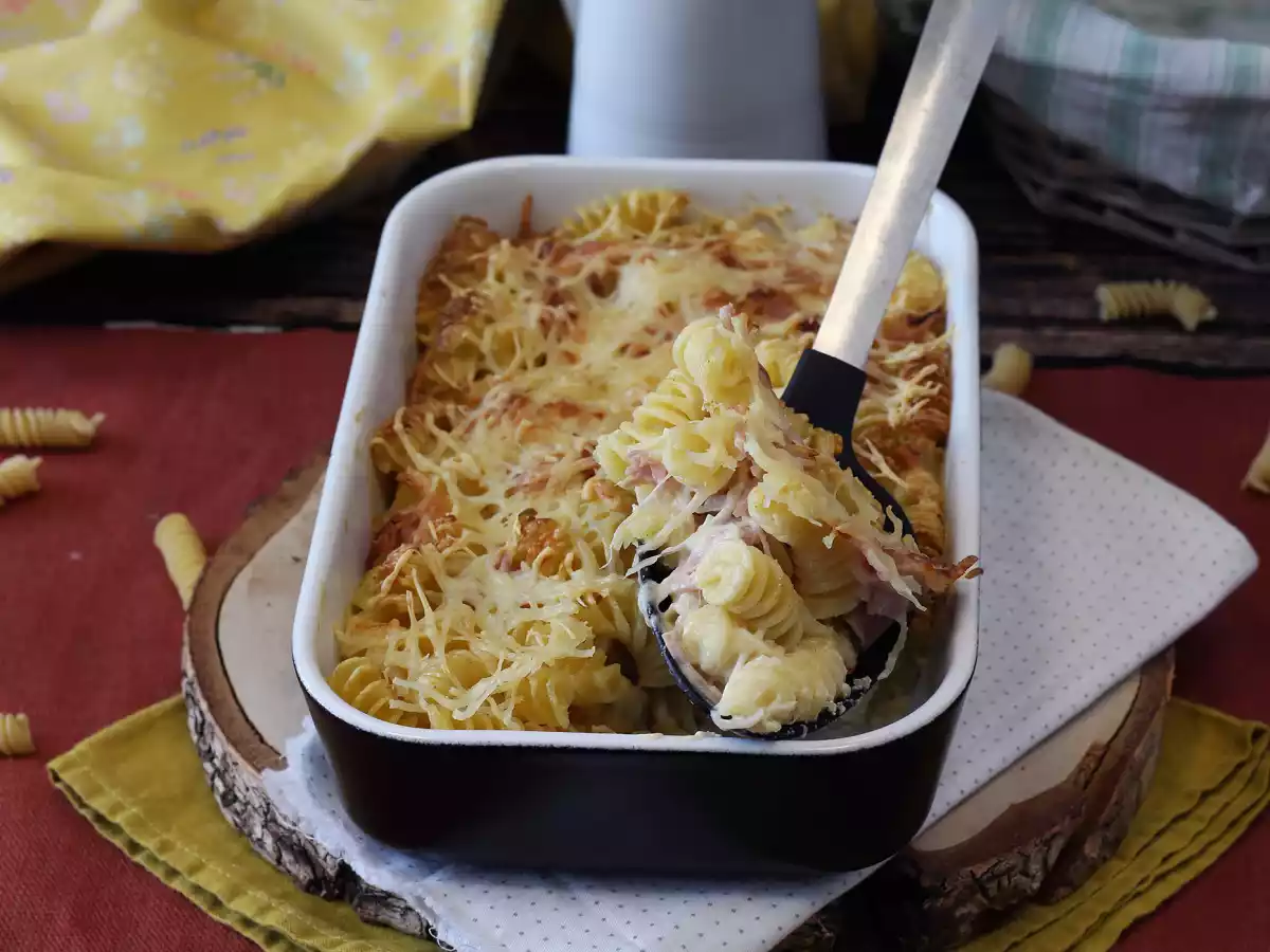 Gratin van ham en kaaspasta in de airfryer