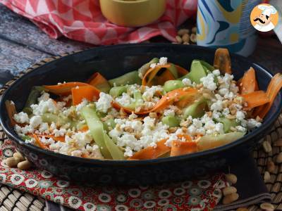 Groentetagliatelle salade met pindasaus - foto 3