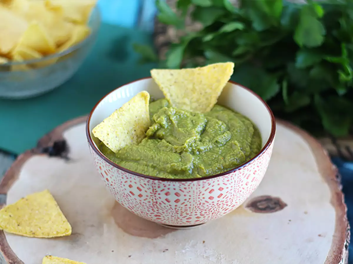Guacamole van doperwten en limoen - foto 2