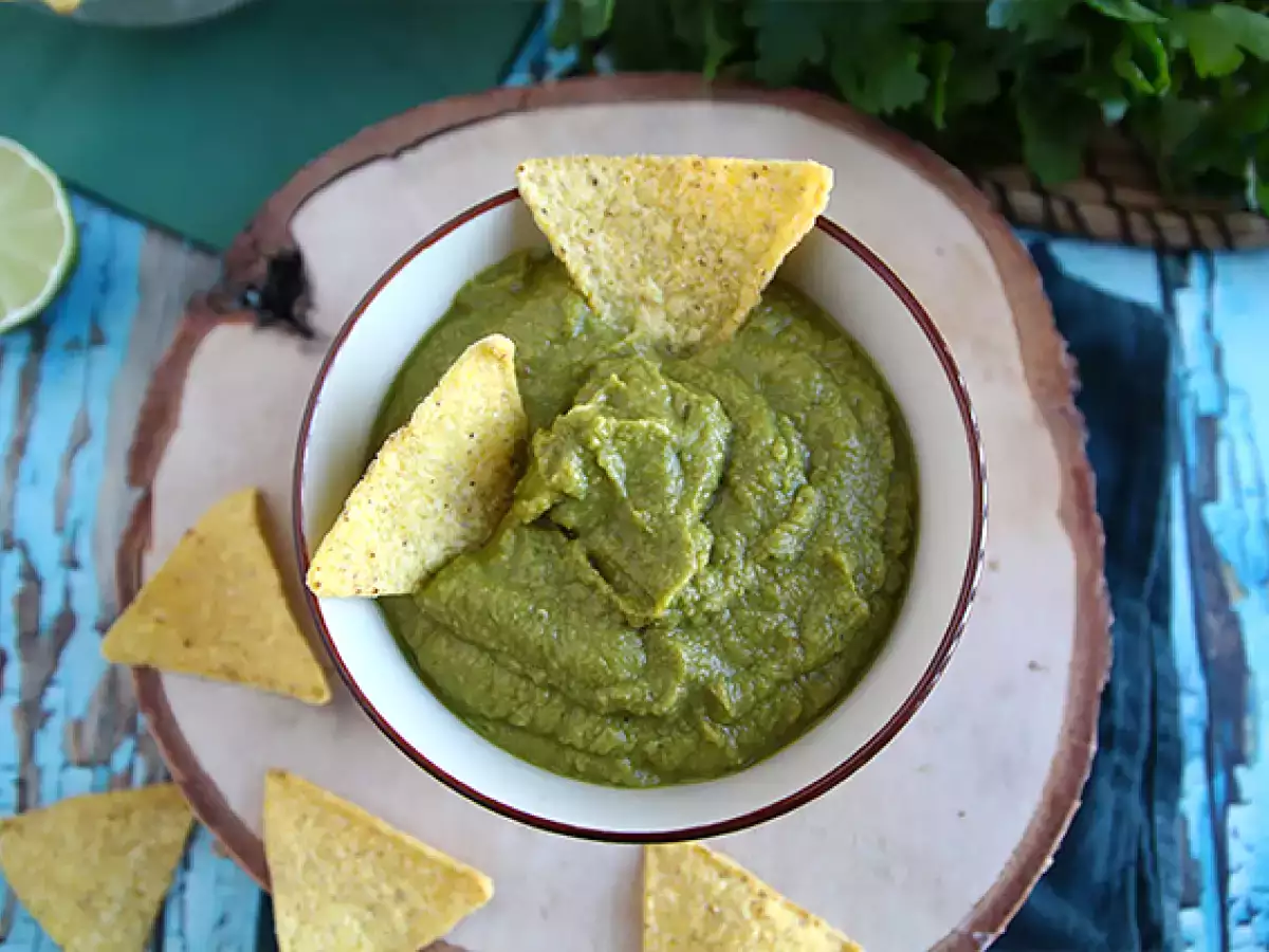Guacamole van doperwten en limoen - foto 4