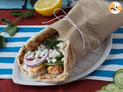 Gyros met zalm, het perfecte Griekse broodje met vis voor de zomer! - foto 5