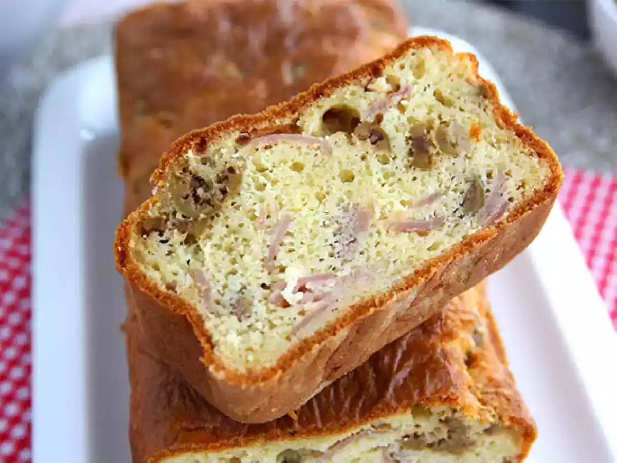 Ham en kaas cake met groene olijven - foto 2