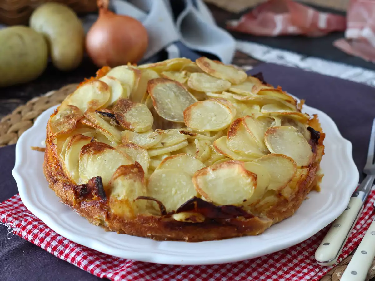 Hartige aardappeltaart met raclettekaas - foto 5