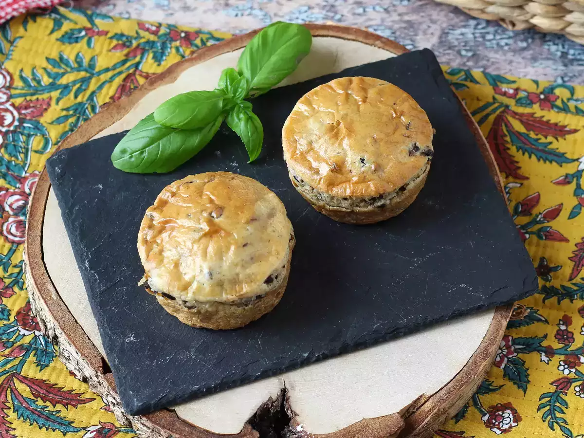 Hartige muffins met olijven en Philadelphia uit de airfryer - foto 5