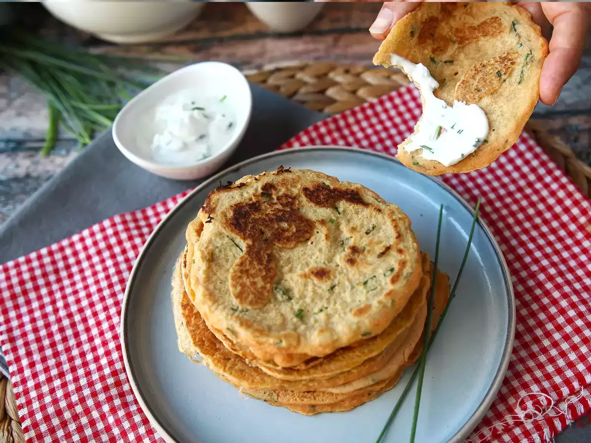 Hartige pannenkoeken met koraallinzen: een eenvoudig en eiwitrijk recept - foto 4