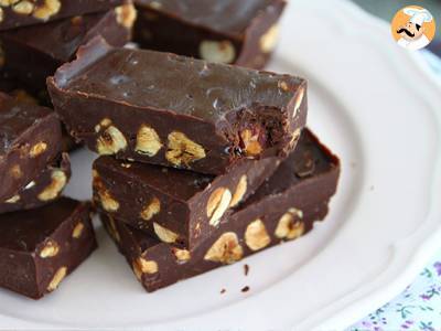 Hazelnoot fudge - Chocolade en hazelnoot vierkantjes - foto 4