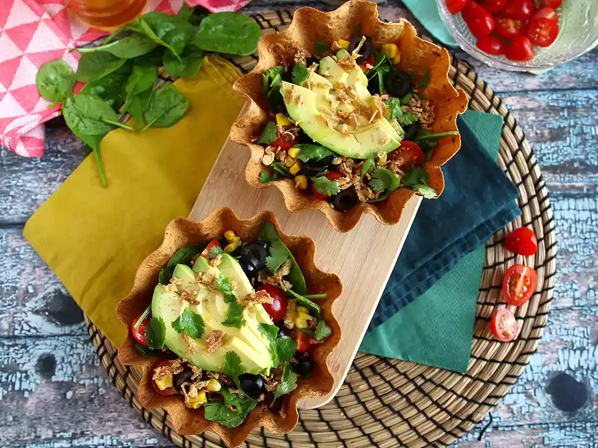 Hoe maak je tortilla bowls? De makkelijke salade zonder afwas! - foto 2