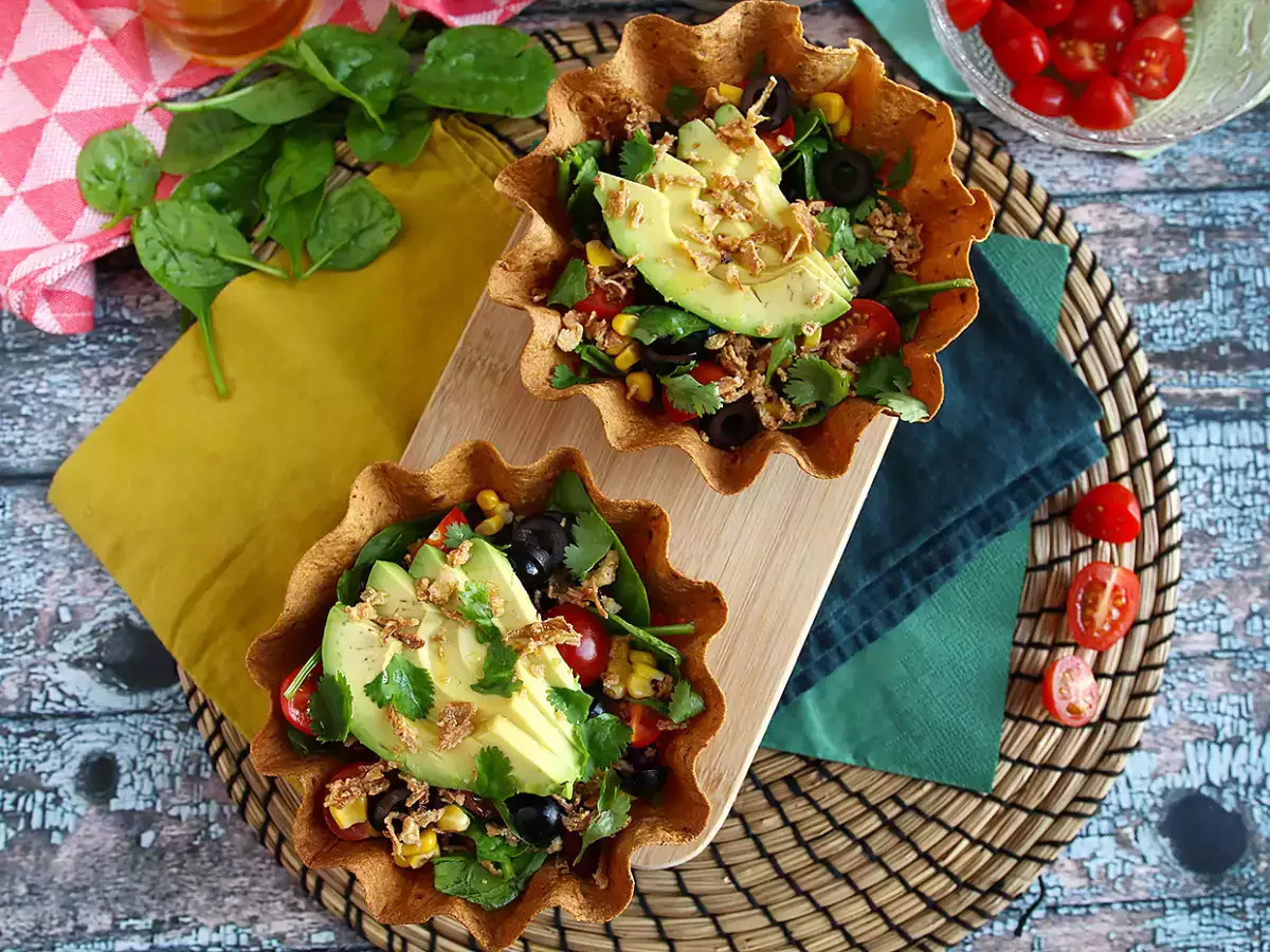 Hoe maak je tortillabowls? Een makkelijke salade zonder afwas! - foto 2