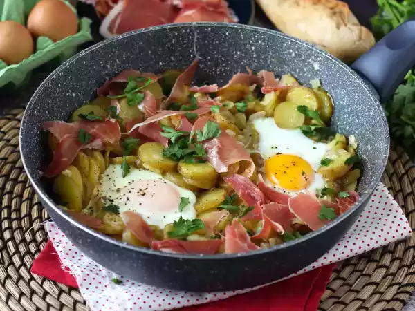 Recept Huevos rotos, het supermakkelijke spaanse recept op basis van aardappelen en eieren