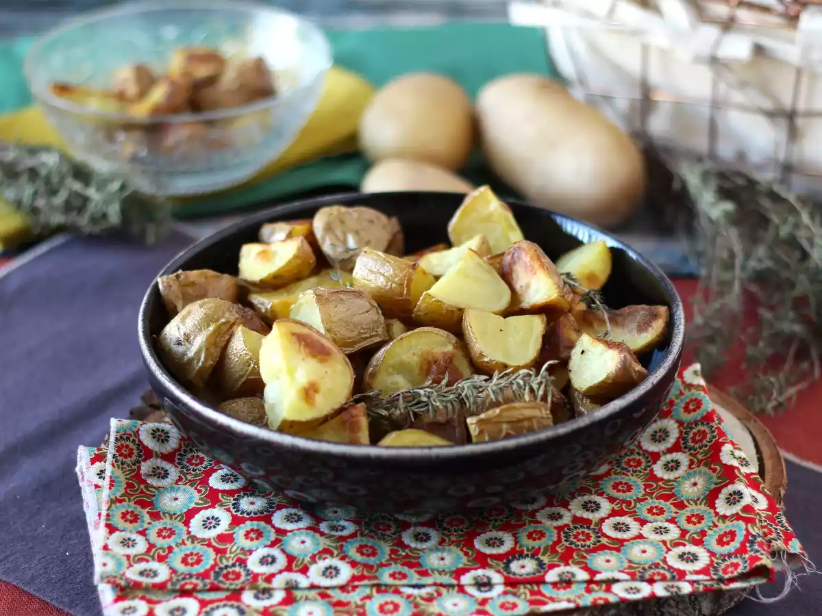 In de oven geroosterde aardappelen, het klassieke en makkelijke recept - foto 6