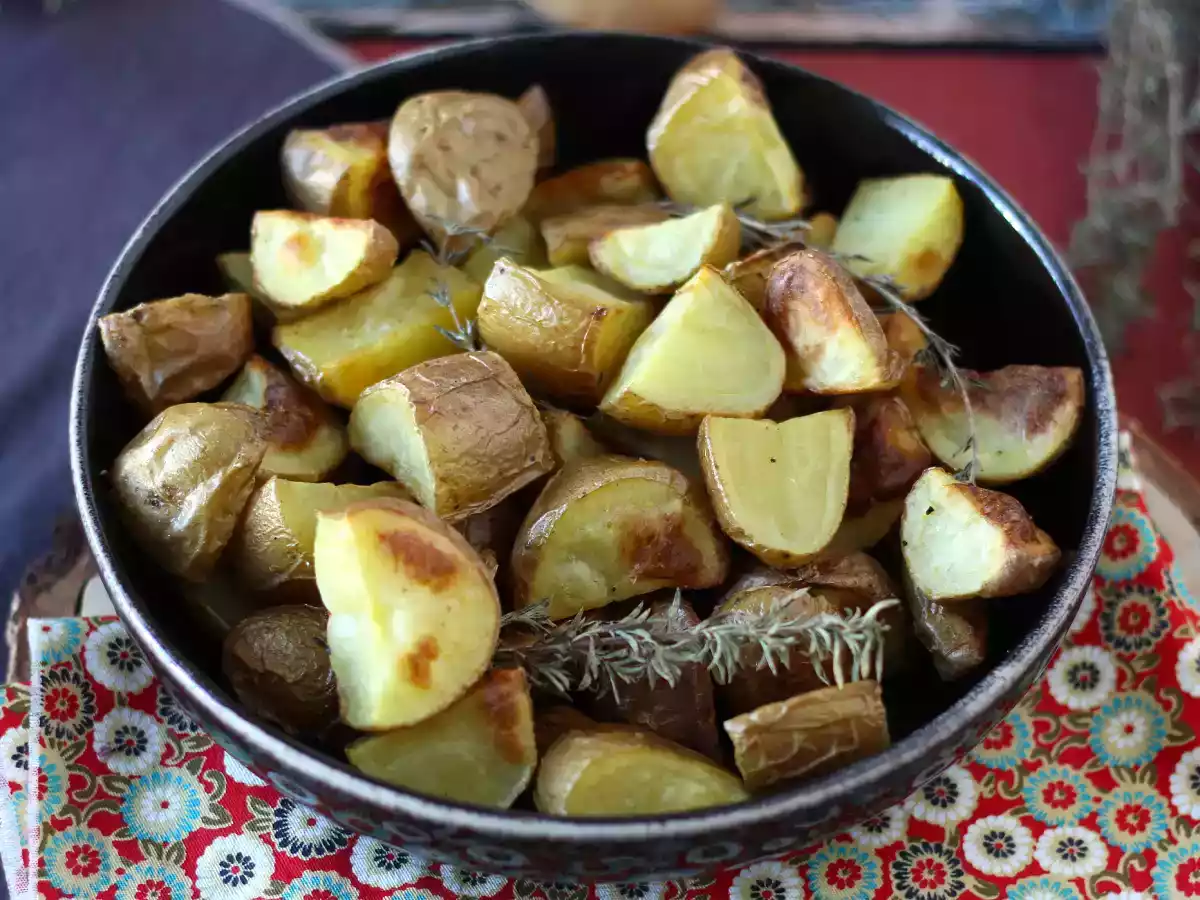 In de oven geroosterde aardappelen, het klassieke en makkelijke recept - foto 7