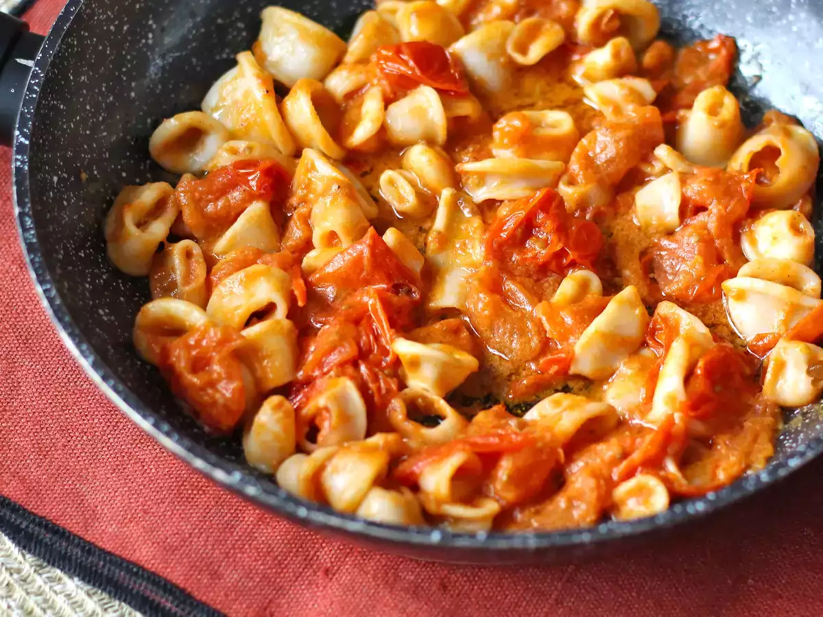 Inktvissaus: een perfecte smaakmaker voor pasta - foto 3