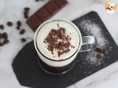 Irish Coffee (koffie met whisky en slagroom) - foto 2