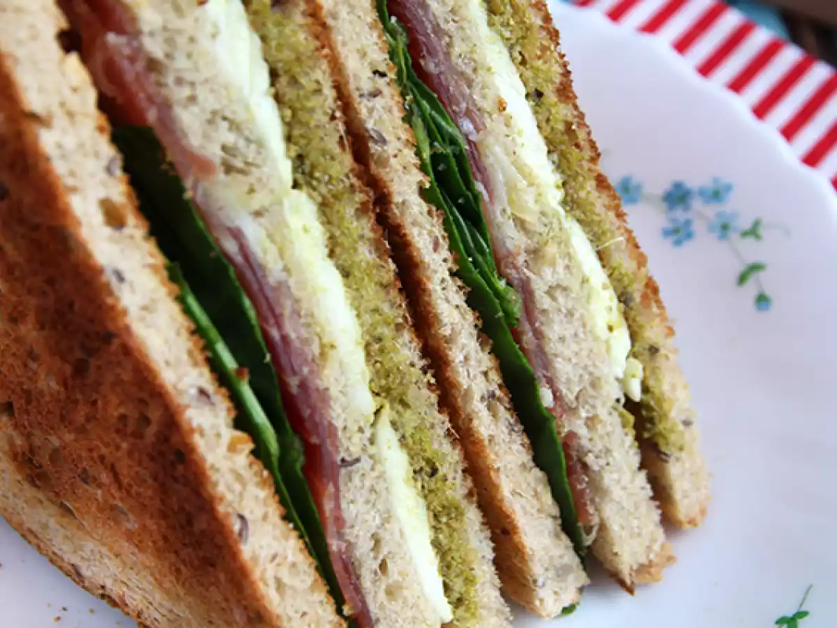 Italiaanse club sandwich - foto 4