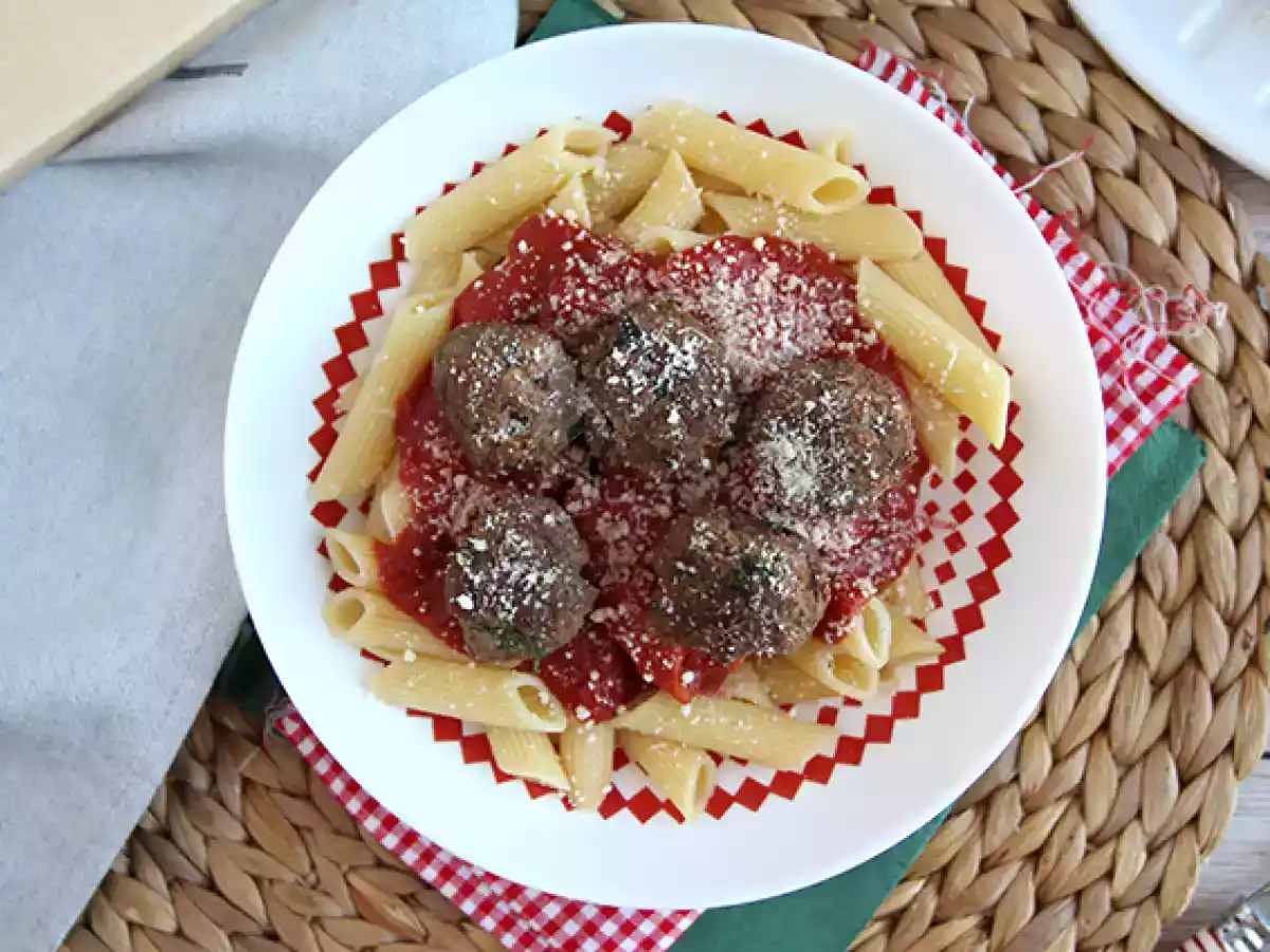 Kalfsvlees en Parmezaanse gehaktballetjes - foto 2