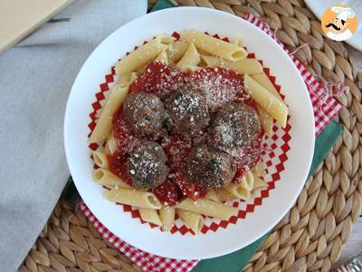 Kalfsvlees en Parmezaanse gehaktballetjes - foto 2