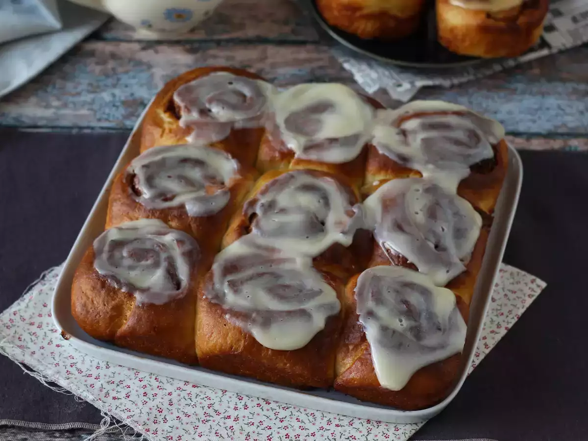 Kaneelbroodjes: brioche met kaneel en vanilleglazuur - foto 7