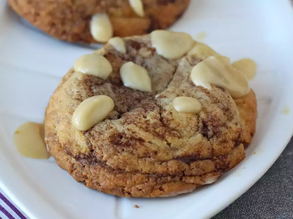 Kaneelrolkoekjes: zacht vanbinnen en knapperig, met een heerlijke kaneelsmaak - foto 5