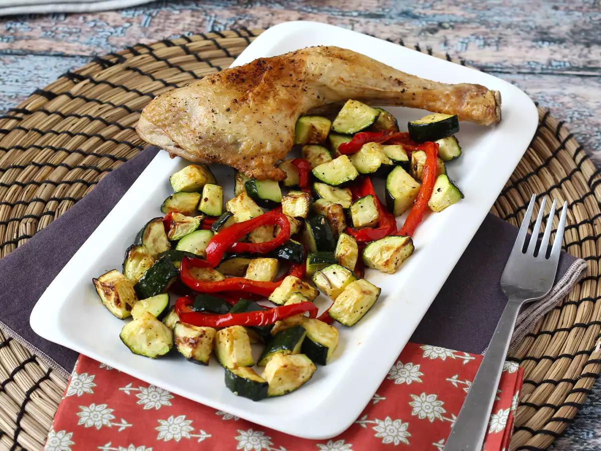 Kip met paprika en courgette uit de airfryer: klaar in 20 minuten! - foto 5