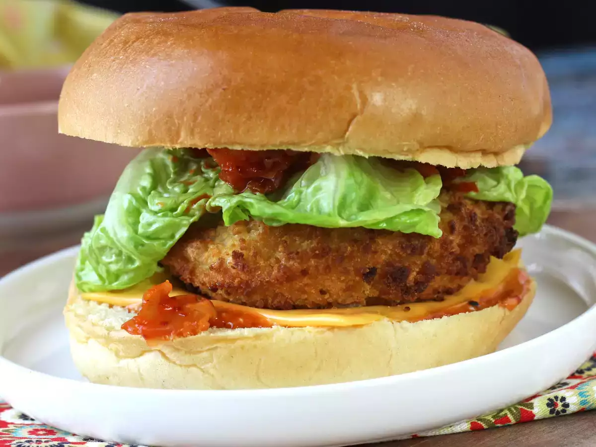 Kipburger in Koreaanse stijl: knapperig, pittig en ontzettend lekker - foto 5