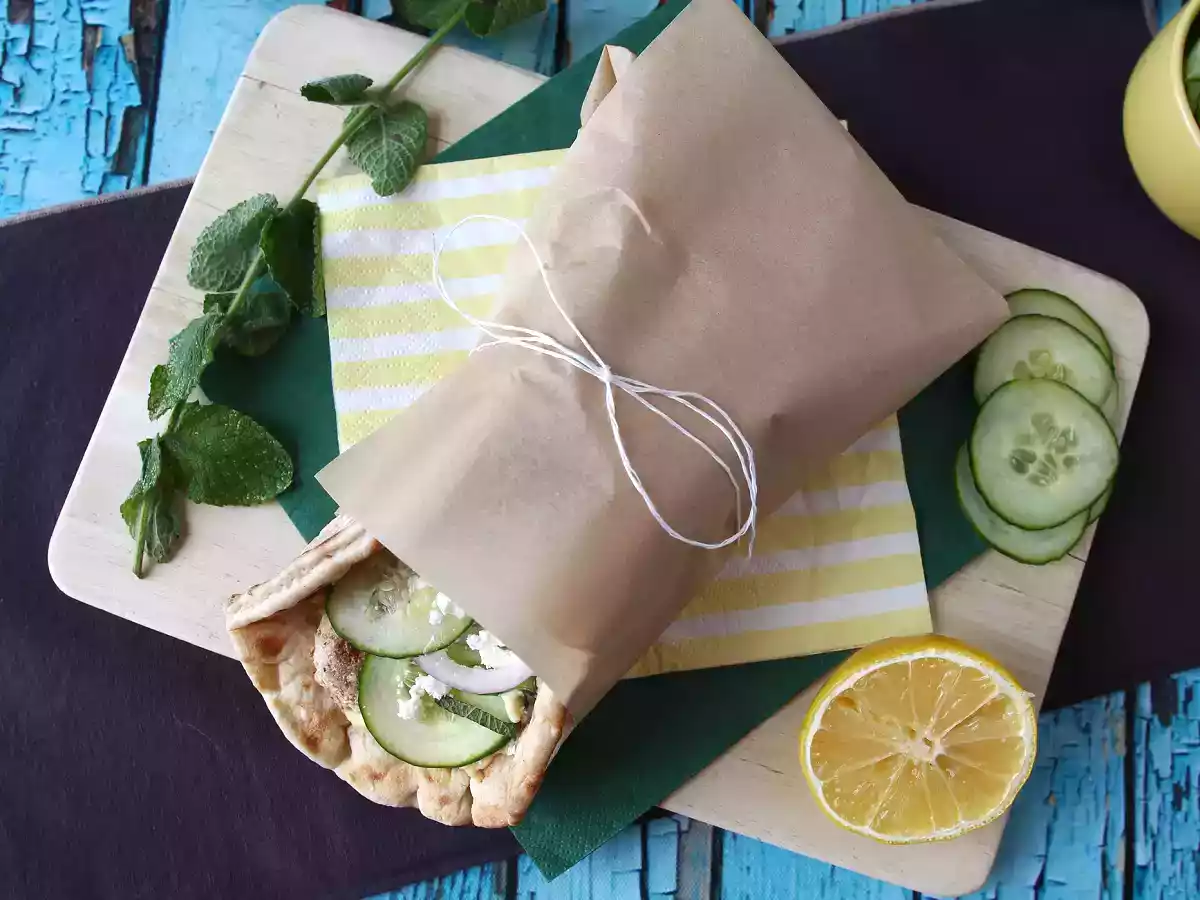 Kipgyros, het Griekse broodje waar je dol op zult zijn! - foto 5