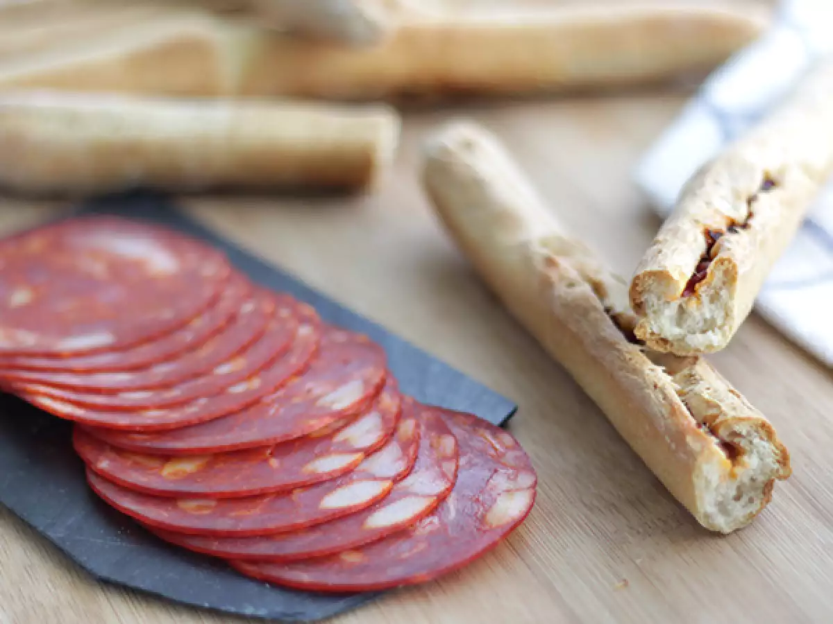 Kleine stokbroodjes met chorizo - foto 2