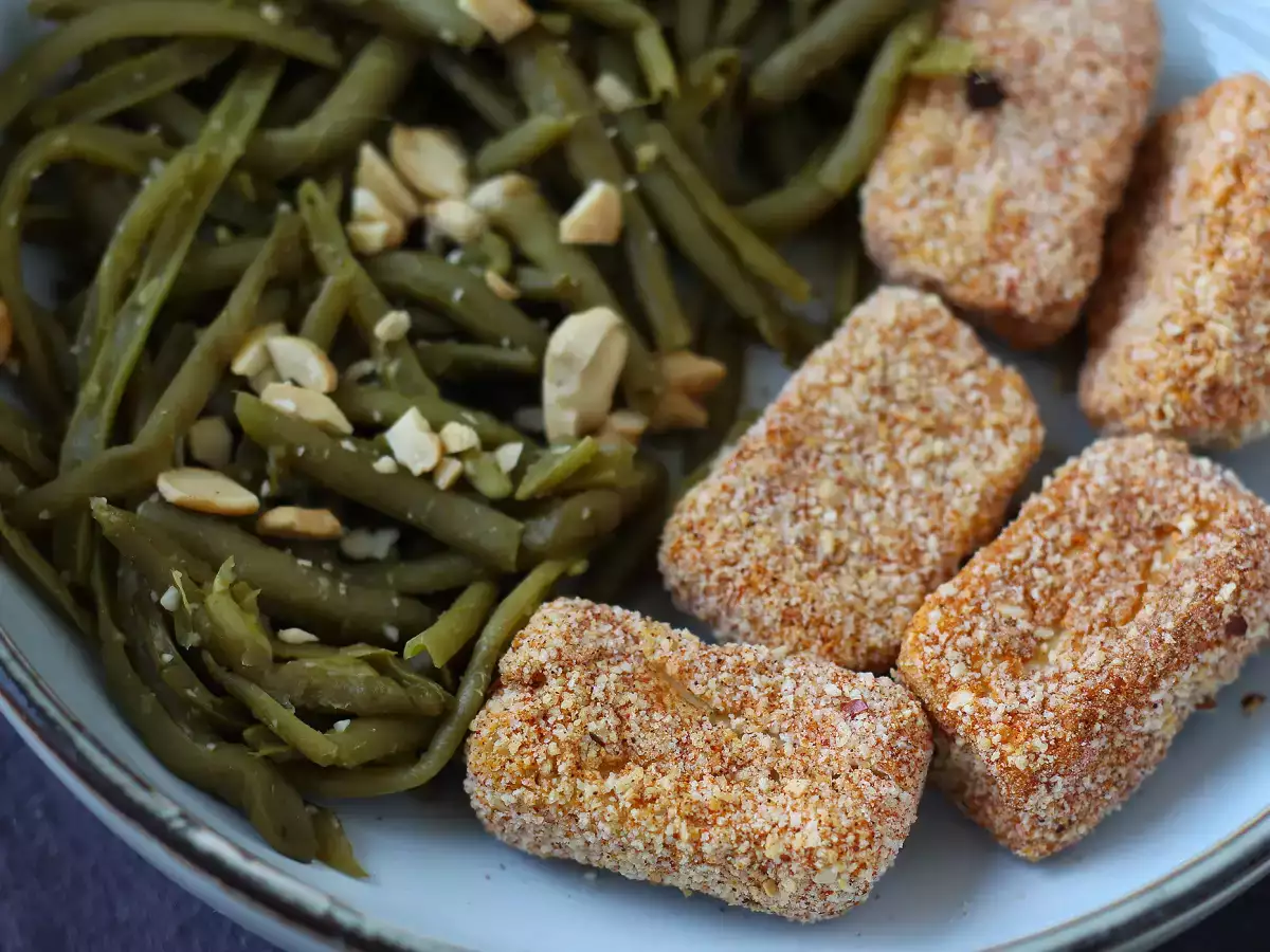 Knapperige tofu-nuggets en Thaise sperziebonen uit de heteluchtfriteuse - foto 4